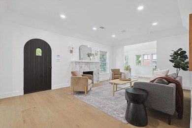 5526 Mercedes Ave, Dallas, TX 75206 - photo 4