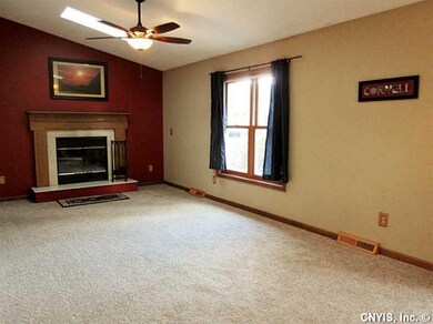 Family Room. Cathedral ceiling with 2 new sky ligh