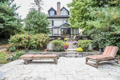 128 W Wayne Ave, Wayne, PA 19087 - photo 3