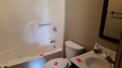 4054 N 400 W, La Porte, IN 46350 - photo 5