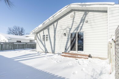 2236 Springbrook Ct, Grand Forks, ND 58201 - photo 6