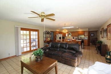 8 Sycamore Dr, Kimberling City, MO 65686 - photo 5