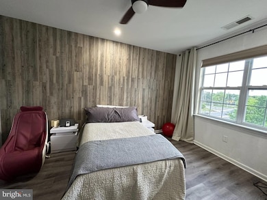 12925 Centre Park Cir unit 407, Herndon, VA 20171 - photo 7