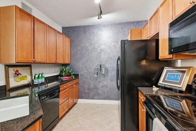 9079 E Panorama Cir unit 209, Englewood, CO 80112 - photo 7