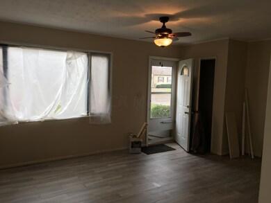 217 Saint Christopher Ln, Columbus, OH 43213 - photo 5