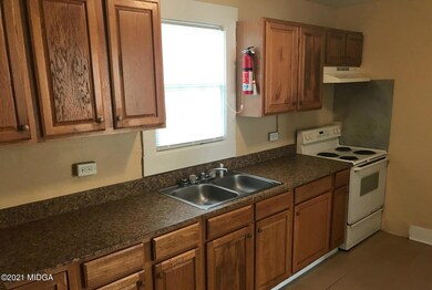 817 Magnolia Dr, Macon, GA 31217 - photo 2