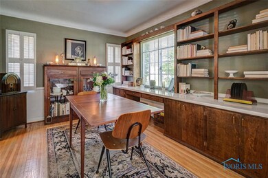 3743 Grantley Rd, Toledo, OH 43613 - photo 4