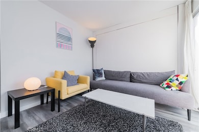 20240 E Arrow Hwy unit D, Covina, CA 91724 - photo 5