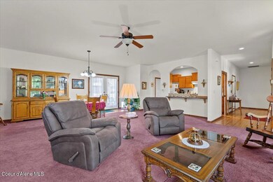 06-Living Room