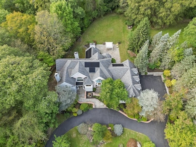 39 Running Brook Ln, New Canaan, CT 06840 - photo 2