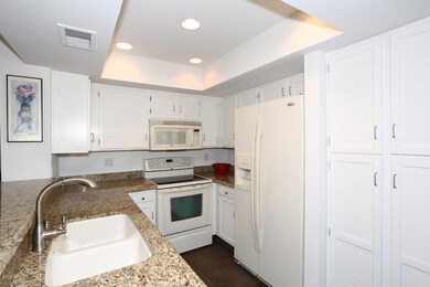 Kitchen2 (1)