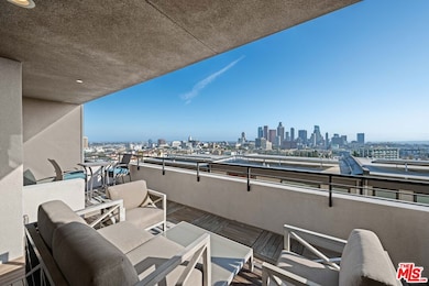 4th Floor Patio
