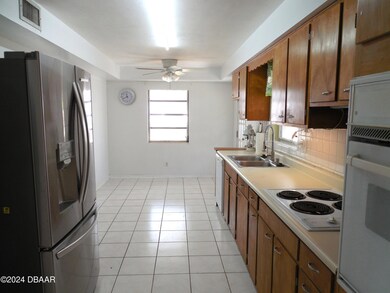 Kitchen1