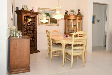 570 SW Georges Bay Dining Room 2
