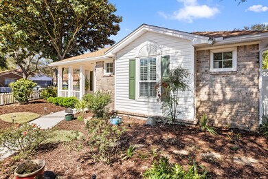 1423 John Steinbeck Dr, Niceville, FL 32578 - photo 5