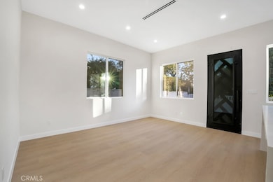 17425 Los Alimos St unit 17423, Granada Hills, CA 91344 - photo 7