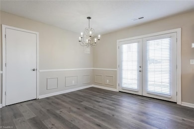 5605 Hidden Lake Dr, Browns Summit, NC 27214 - photo 4