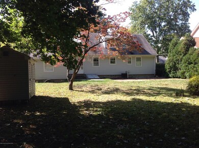 21 Edgewater Dr, Matawan, NJ 07747 - photo 7