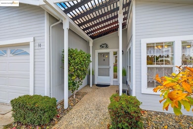 12660 Red Chestnut Ln unit 31, Sonora, CA 95370 - photo 2