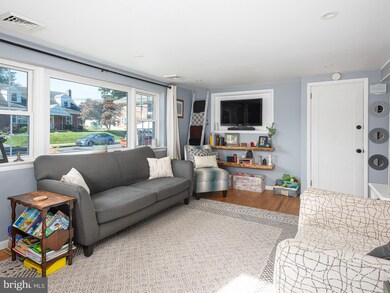 319 E 5th St, Boyertown, PA 19512 - photo 6