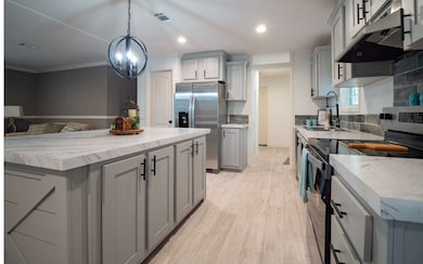 283 SW Troy St, Lake City, FL 32024 - photo 5