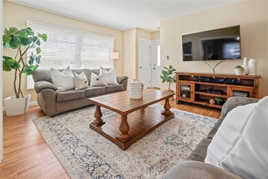 3207 Eckleson St, Lakewood, CA 90712 - photo 2