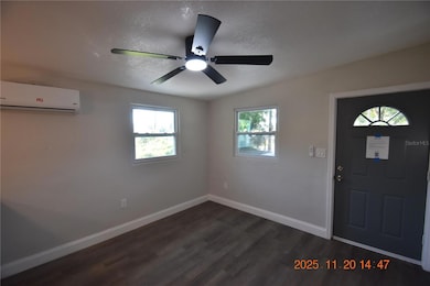 825 Lincoln Ave, Tarpon Springs, FL 34689 - photo 2