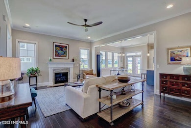 325 Summer House Dr Holly-small-009-036-