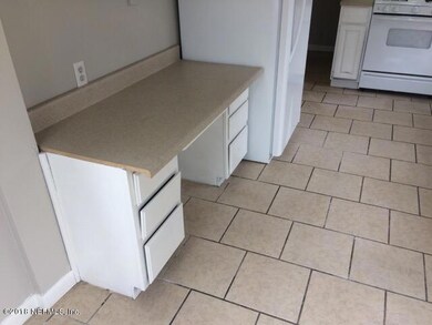 111 Ridge St, La Porte, IN 46350 - photo 6