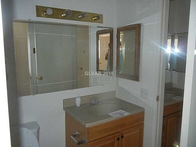 Master Bath/Spa.