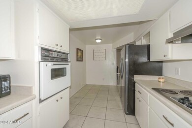 Kitchen-Breakfast Room