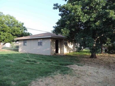 1619 Christine Rd, Wichita Falls, TX 76302 - photo 2