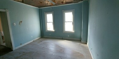 103 Essex St, Indian Orchard, MA 01151 - photo 7