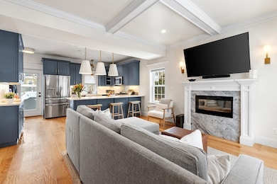 12 S Mason St unit 1, Salem, MA 01970 - photo 5