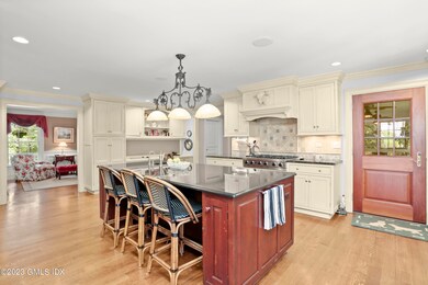30 Burning Tree Rd, Greenwich, CT 06830 - photo 7