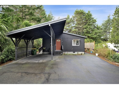 1600 Rhododendron Dr unit 150, Florence, OR 97439 - photo 4