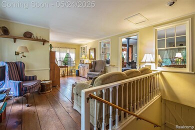 Family Room (pic #1)