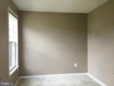 7449 Tottenham Dr, White Plains, MD 20695 - photo 2