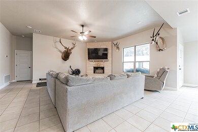 1416 Justice Dr, Copperas Cove, TX 76522 - photo 4