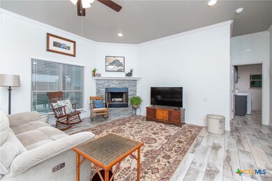 600 Willow Dr, Troy, TX 76579 - photo 3