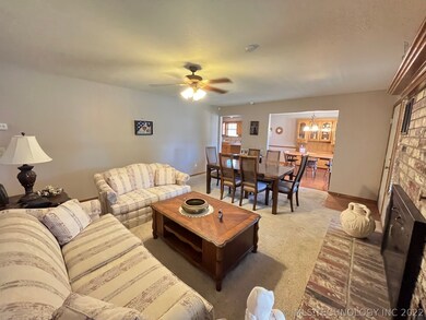 1088 Turney Ave, Tahlequah, OK 74464 - photo 5