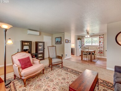 3671 Westward ho Ave, Eugene, OR 97401 - photo 5