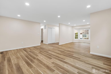 153 Concordia Cir, Monroe Township, NJ 08831 - photo 3