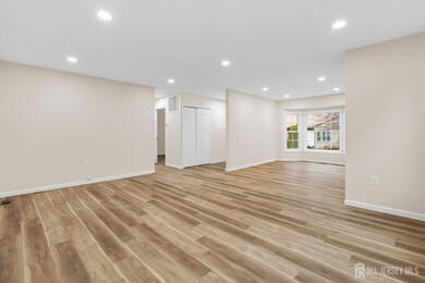 153 Concordia Cir unit d, Monroe Township, NJ 08831 - photo 3