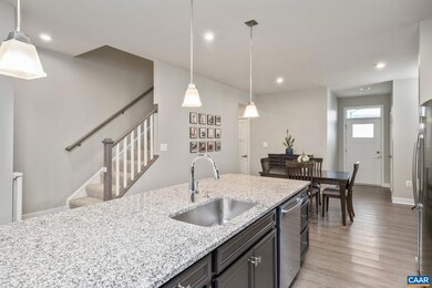 935 Marsac St, Charlottesville, VA 22901 - photo 7