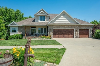 105 Everett Cir, Mingo, IA 50168 - photo 4