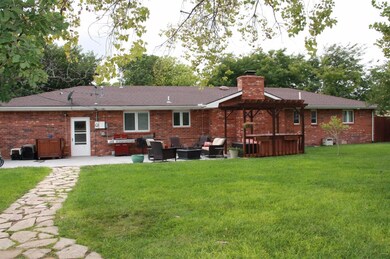 1410 S Jefferson St, Hugoton, KS 67951 - photo 3