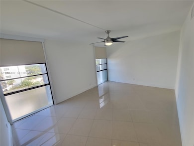3301 N Country Club Dr unit 811, Miami, FL 33180 - photo 2