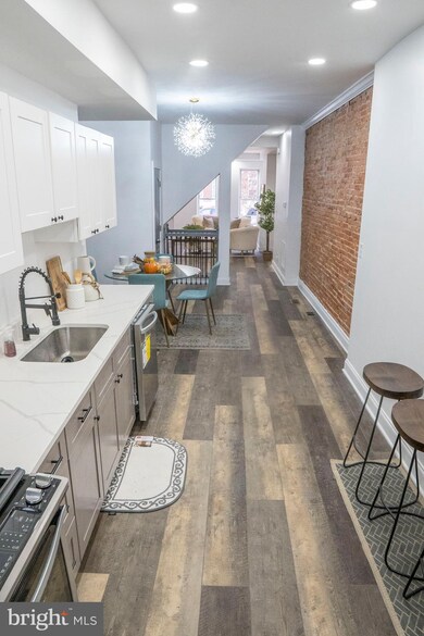 737 Dolphin St, Baltimore, MD 21217 - photo 7