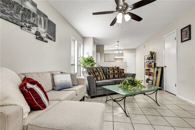 1516 Hawk Tree Dr unit C, College Station, TX 77845 - photo 2